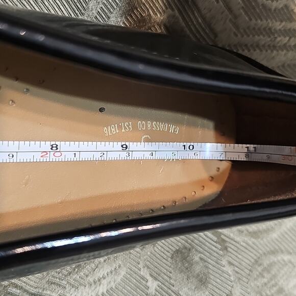 Weejuns NWOT G.H.Bass Handcrafted Classic Black Patent Leather Loafers 10 - Picture 14 of 14